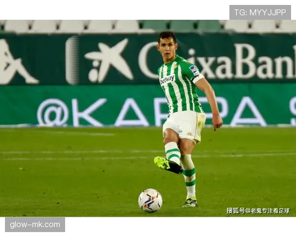 西甲球队永不言弃展现团结精神，状态回暖继续冲击冠军荣耀