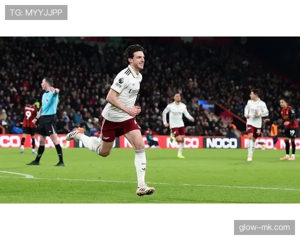 赖斯防守新选择：英超豪门邀顶级后卫加盟，状态回升引关注