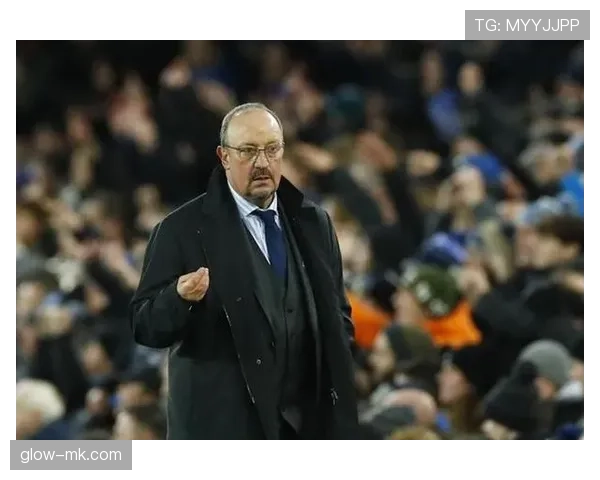 贝尼特斯持续提升球队竞争力,展现卓越战术灵活性与适应能力 贝尼特斯持续提升球队竞争力,展现卓越战术灵活性与适应能力