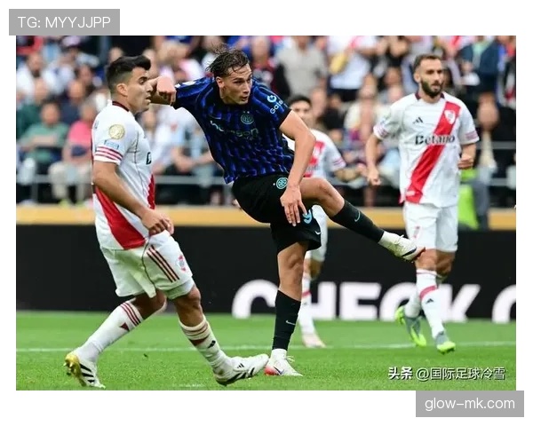 瓦伦西亚新阵容深度解析:青春风暴助力球队强势复苏 瓦伦西亚新阵容深度解析:青春风暴助力球队强势复苏