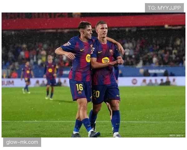 费尔明·洛佩斯青年欧冠表现稳健,持续提升巴萨中场竞争力 费尔明·洛佩斯青年欧冠表现稳健,持续提升巴萨中场竞争力